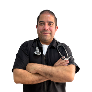 Director, Médico Veterinario Gustavo Tovar